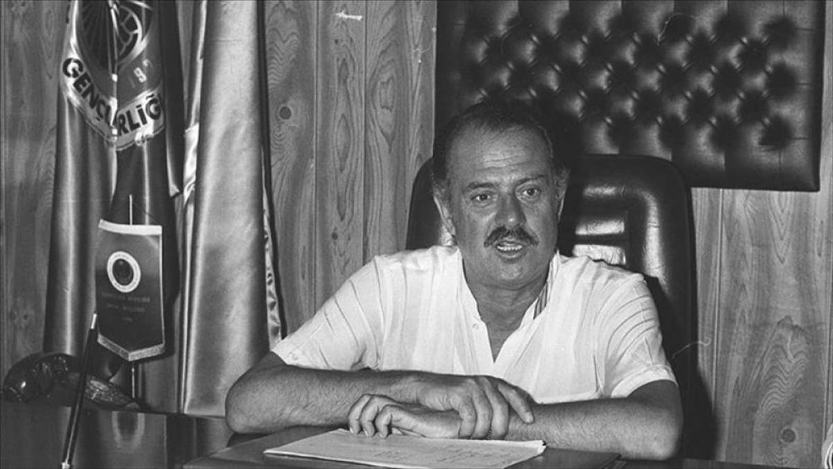 T&uuml;rk futbolunun efsane başkanı: İlhan Cavcav