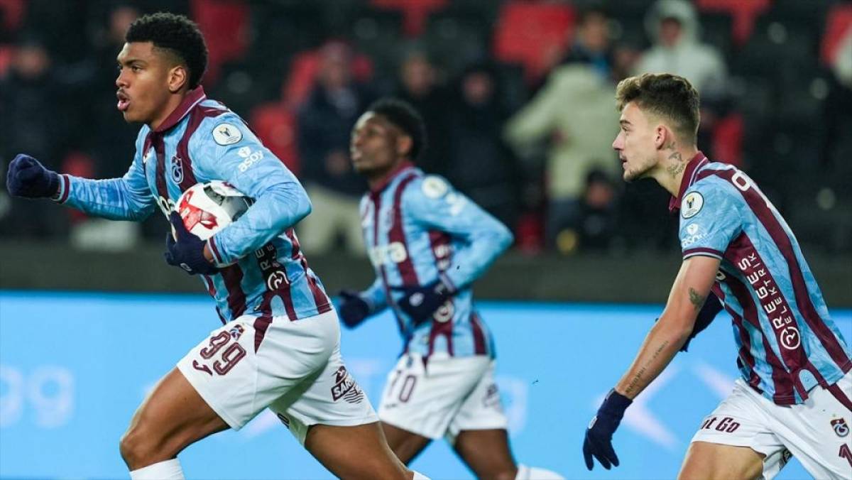 Trabzonspor, Fatih Tekke ile İstanbul takımları karşısında iyi grafik sergiliyor