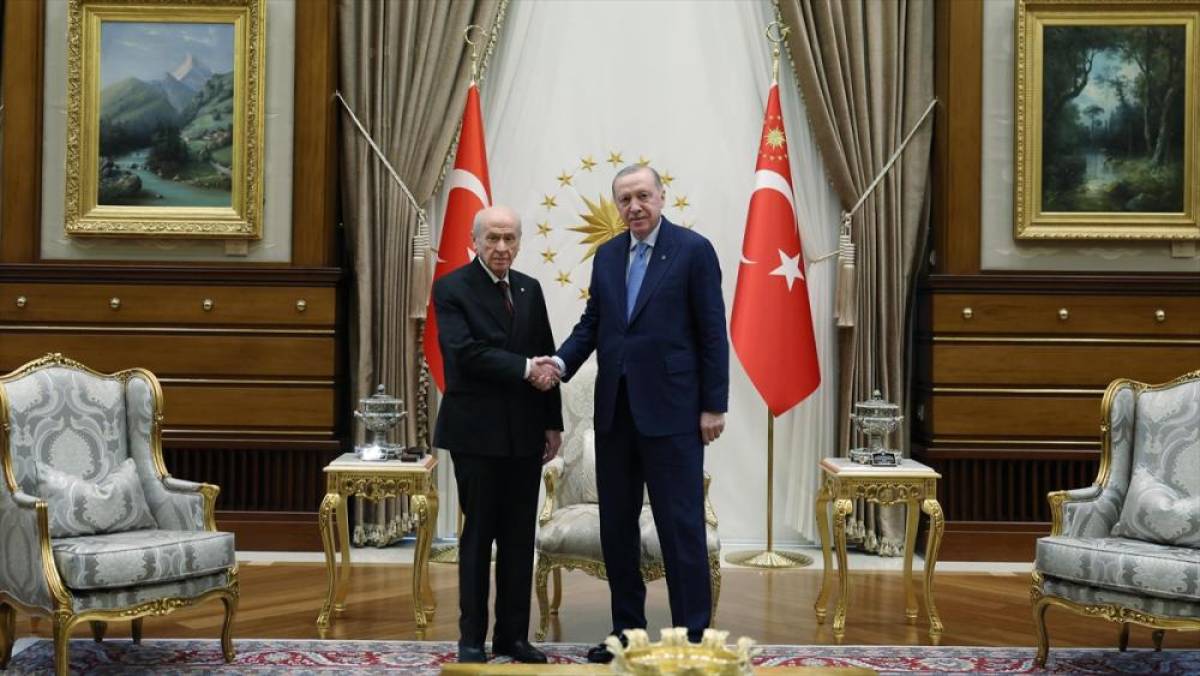 Cumhurbaşkanı Erdoğan, MHP Genel Başkanı Bah&ccedil;eli'yi kabul etti