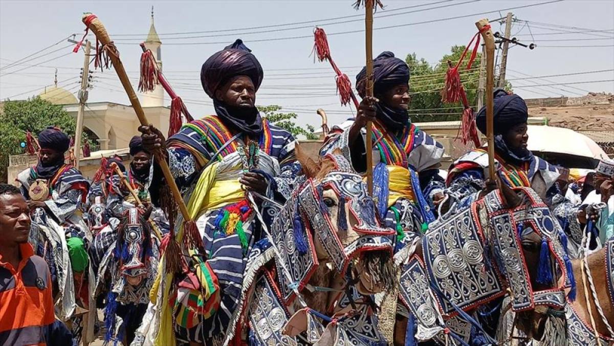 Nijerya'da "Hawan Daushe" geleneği k&uuml;lt&uuml;rel mirası yaşatıyor