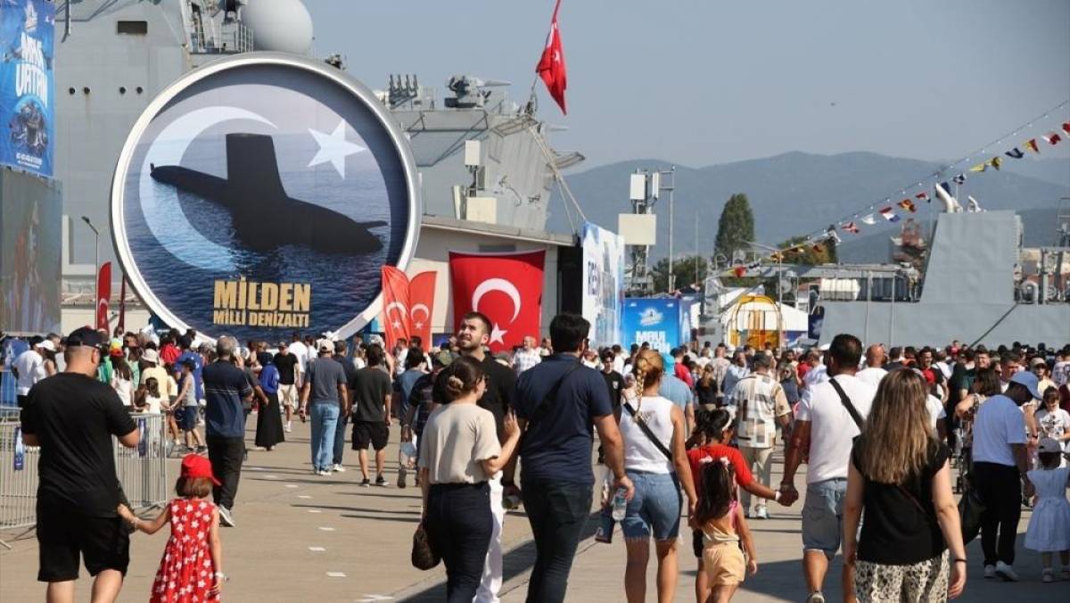 G&ouml;lc&uuml;k Tersanesi, kuruluşunun 100. yılında TEKNOFEST Mavi Vatan'a ev sahipliği yapıyor