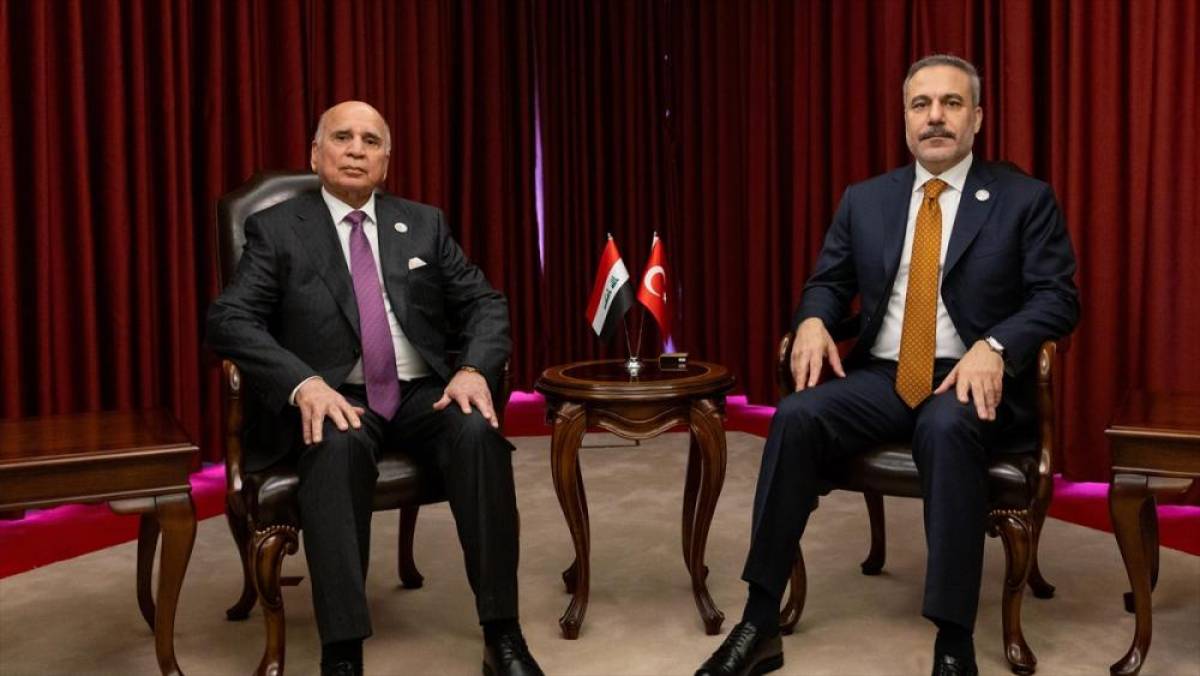 Bakan Fidan, Iraklı mevkidaşı H&uuml;seyin ile telefonda g&ouml;r&uuml;şt&uuml;