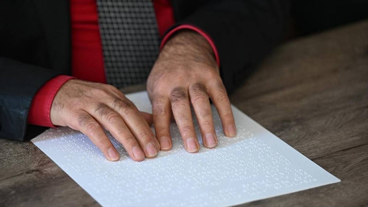Okuryazar görme engelliler noter işlemlerini imzalarına tanık göstermeden yapabilecek