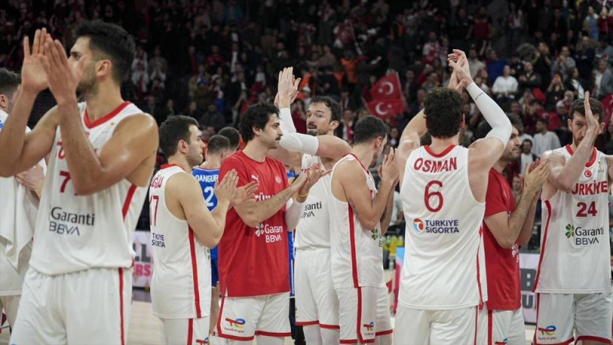 T&uuml;rkiye, FIBA'nın D&uuml;nya Kupası Avrupa Elemeleri "g&uuml;&ccedil; sıralamasında" ilk sırada