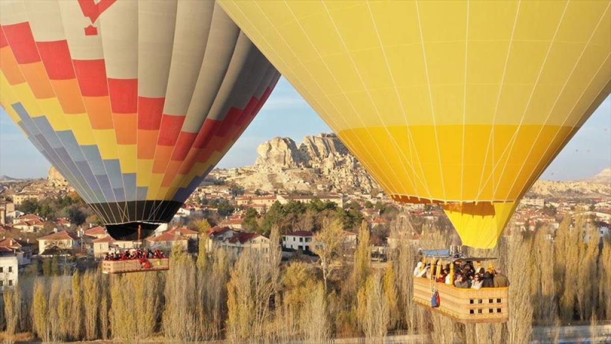 Nevşehir'de sıcak hava balonları öğretmenler için havalandı