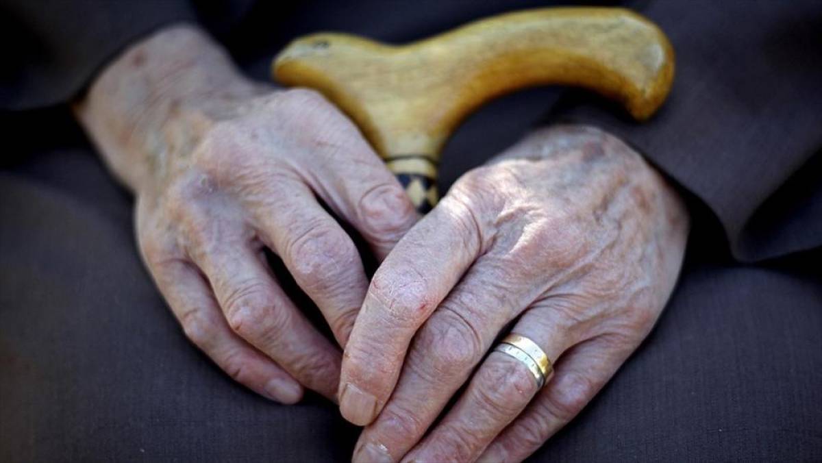 Yaşlılarda kronik susuzlukluk demansa neden olabiliyor