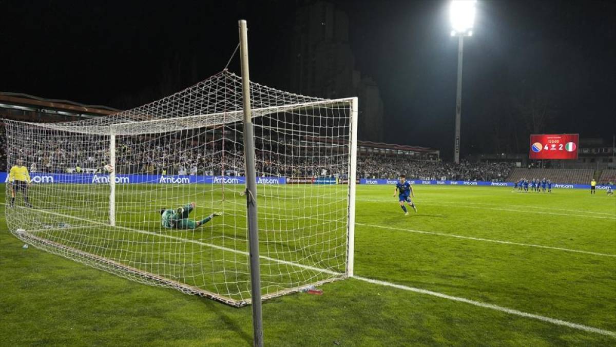 İtalyan bakan, İran yerine &uuml;lkesinin 2026 FIFA D&uuml;nya Kupası'na alınma &ouml;nerisini "utan&ccedil; verici" buluyor