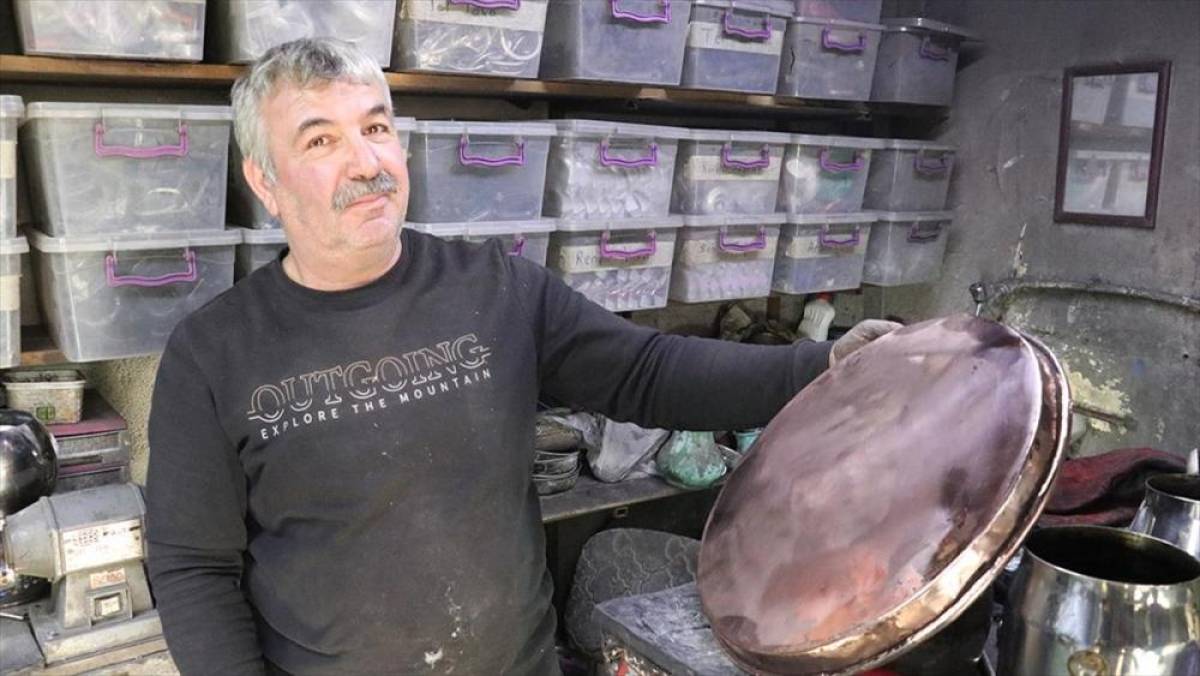 Mahmut usta 41 yıllık mesleğini bırakıp 