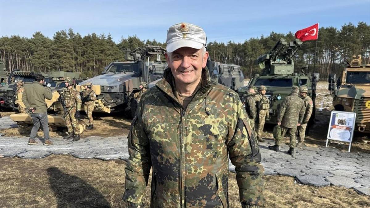 Alman Korgeneral Alexander Sollfrank TSK'nın NATO'ya &ccedil;ok &ouml;nemli katkı sunduğunu belirtti