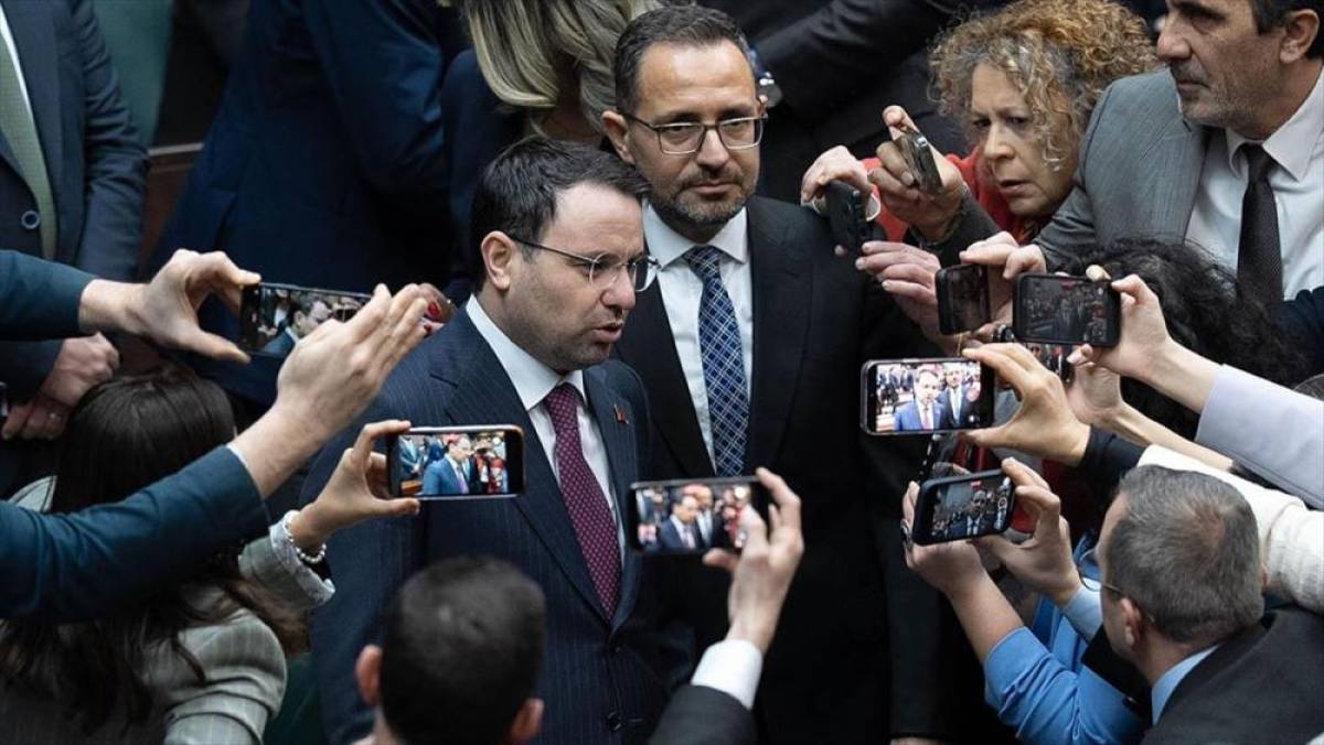 Adalet Bakanı Akın G&uuml;rlek'ten "Ter&ouml;rs&uuml;z T&uuml;rkiye" a&ccedil;ıklaması