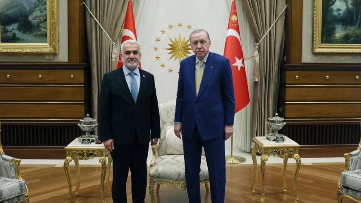 Cumhurbaşkanı Erdoğan, H&Uuml;DA PAR Genel Başkanı Yapıcıoğlu'nu kabul etti