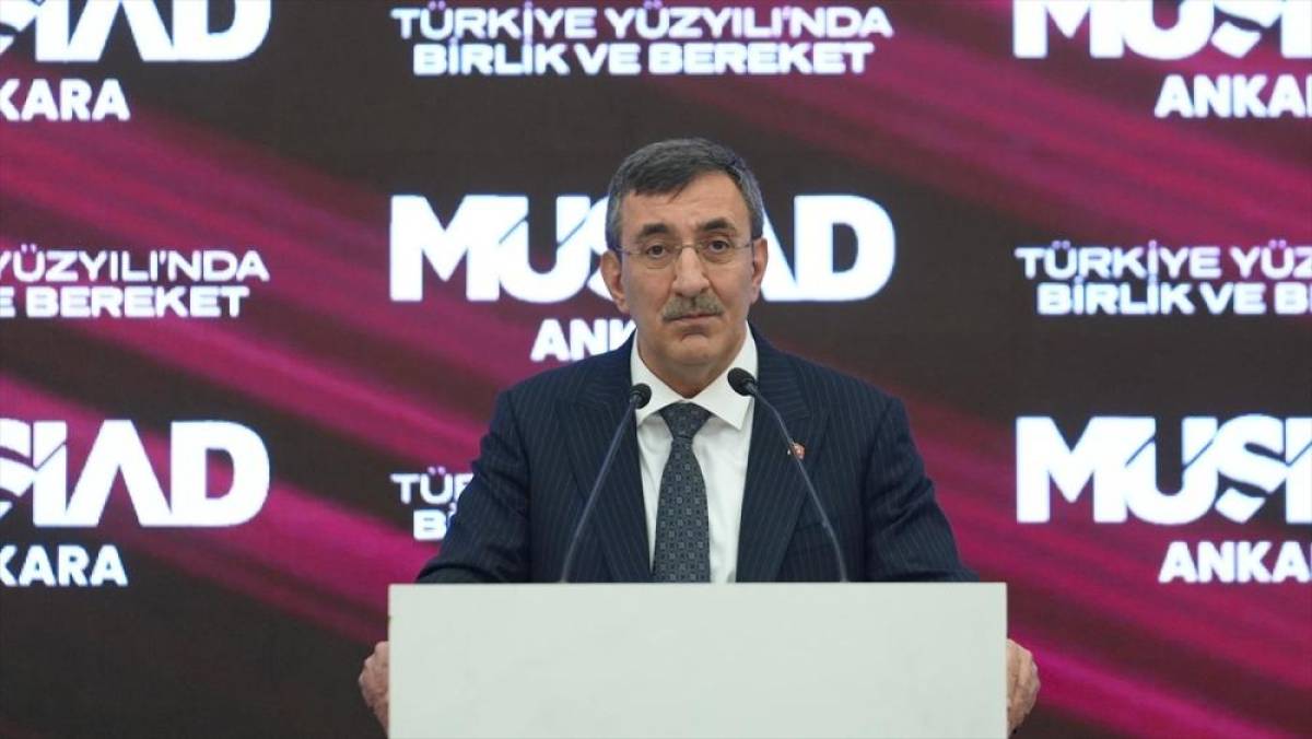 Cumhurbaşkanı Yardımcısı Yılmaz: &Ouml;n&uuml;m&uuml;zdeki d&ouml;nem enflasyonda d&uuml;ş&uuml;ş&uuml;n devam ettiği bir d&ouml;nem olacak