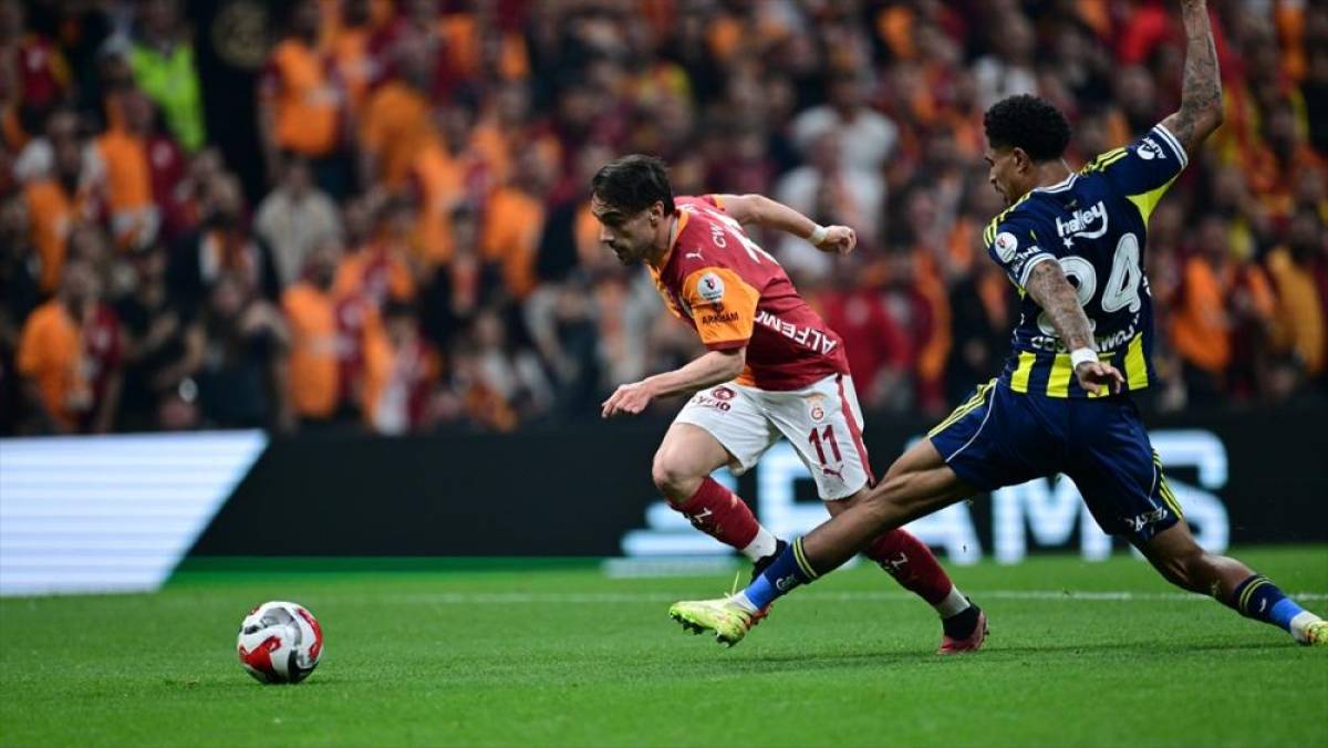 Fenerbah&ccedil;e, derbide yarın Galatasaray'a konuk olacak