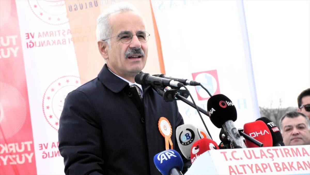 Bakan Uraloğlu: Aksaray-Ortak&ouml;y &Ccedil;evre Yolu'nun a&ccedil;ılmasıyla akaryakıttan 32 milyon lira tasarruf sağlanacak