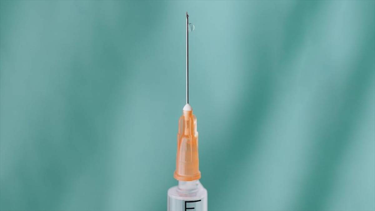 HPV aşısı rahim ağzı kanserinden yüzde 93 koruyor