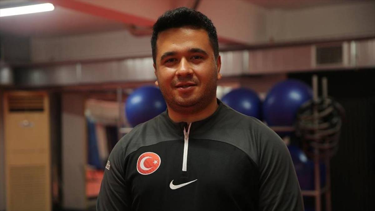 "D&uuml;nyada yılın en iyi ok&ccedil;usu" se&ccedil;ilen Emircan Haney'in hedefi olimpiyat madalyası