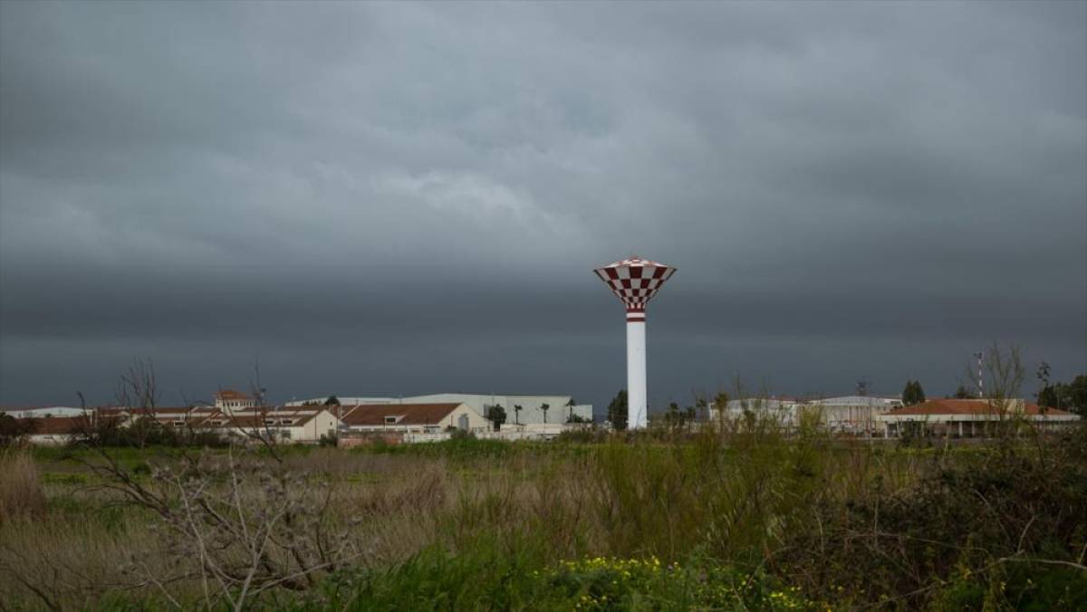 İtalya, ABD'nin Orta Doğu'ya g&ouml;nderdiği u&ccedil;akların Sigonella &Uuml;ss&uuml;'n&uuml; kullanmasına izin vermedi