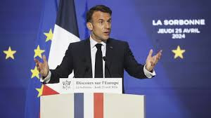 ‘Avrupa ölebilir’ diyen Macron, ‘ABD’nin kölesi haline gelmeden daha güçlü bir savunma’ çağrısı yaptı