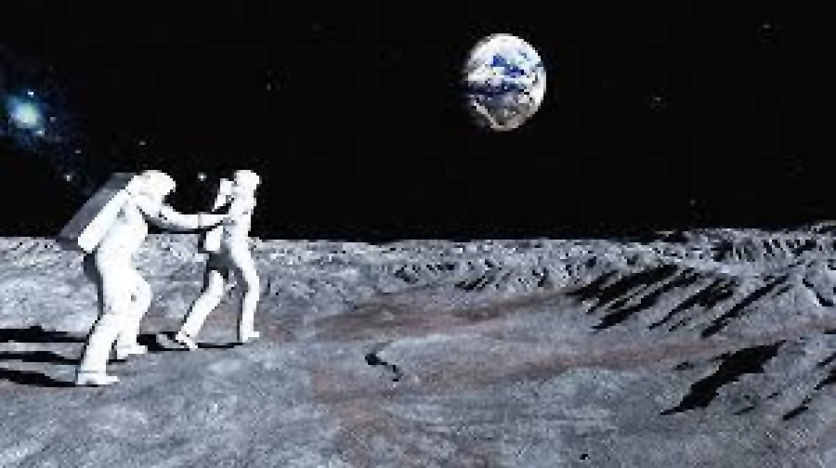 Ay&rsquo;a d&ouml;n&uuml;ş başlıyor