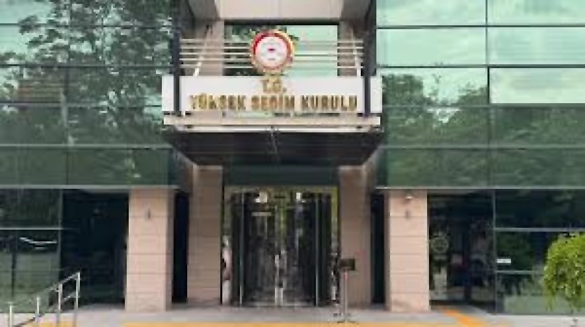 CHP'den Y&uuml;ksek Se&ccedil;im Kurulu'na 'mutlak butlan' başvurusu