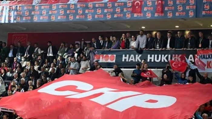 CHP'nin kurultay ceza davası ertelendi!