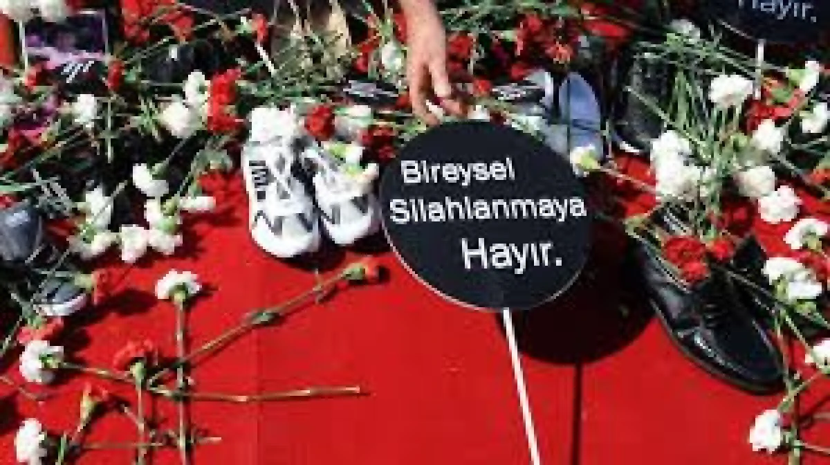 Dokuz taksitle &ouml;l&uuml;m: T&uuml;rkiye'de ruhsatsız silaha erişim!