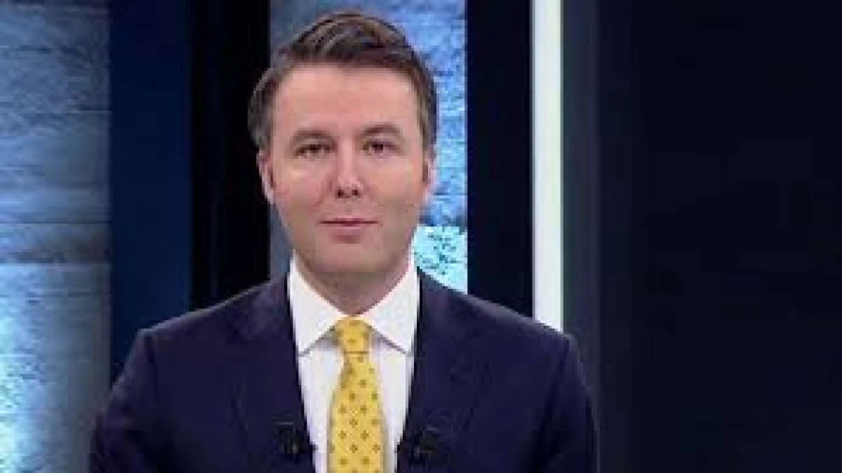 Gözaltına alınan gazeteci Mehmet Akif Ersoy, Habertürk’teki görevinden uzaklaştırıldı