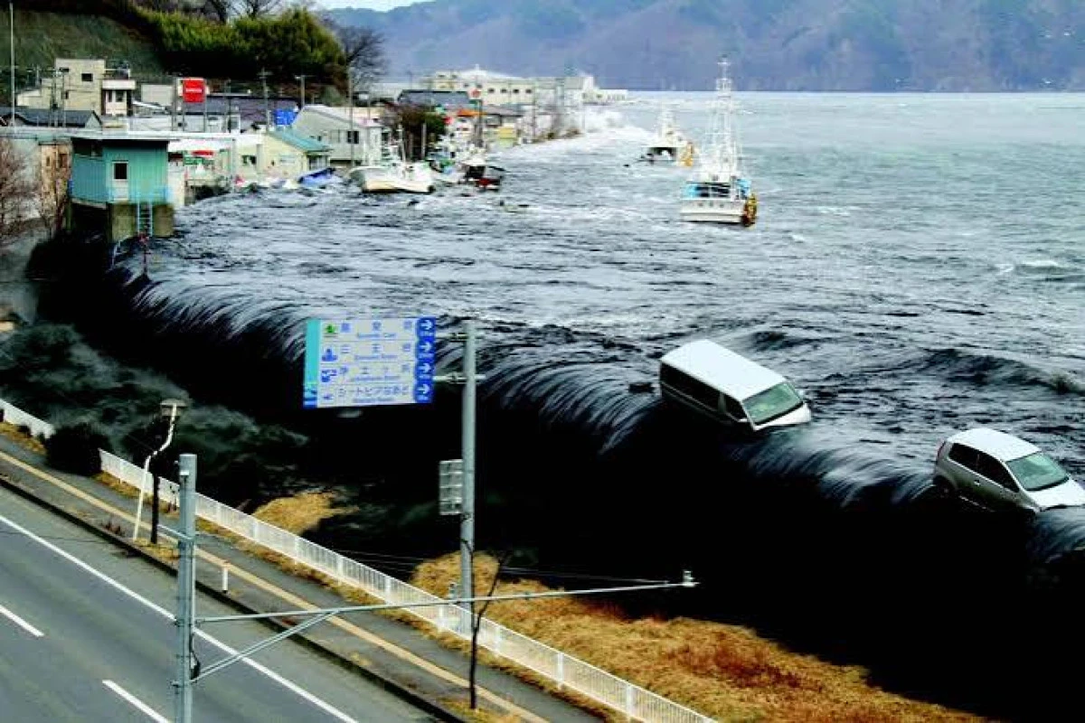 Japonya'da 7.1 b&uuml;y&uuml;kl&uuml;ğ&uuml;nde deprem meydana geldi, tsunami uyarısı yayınlandı