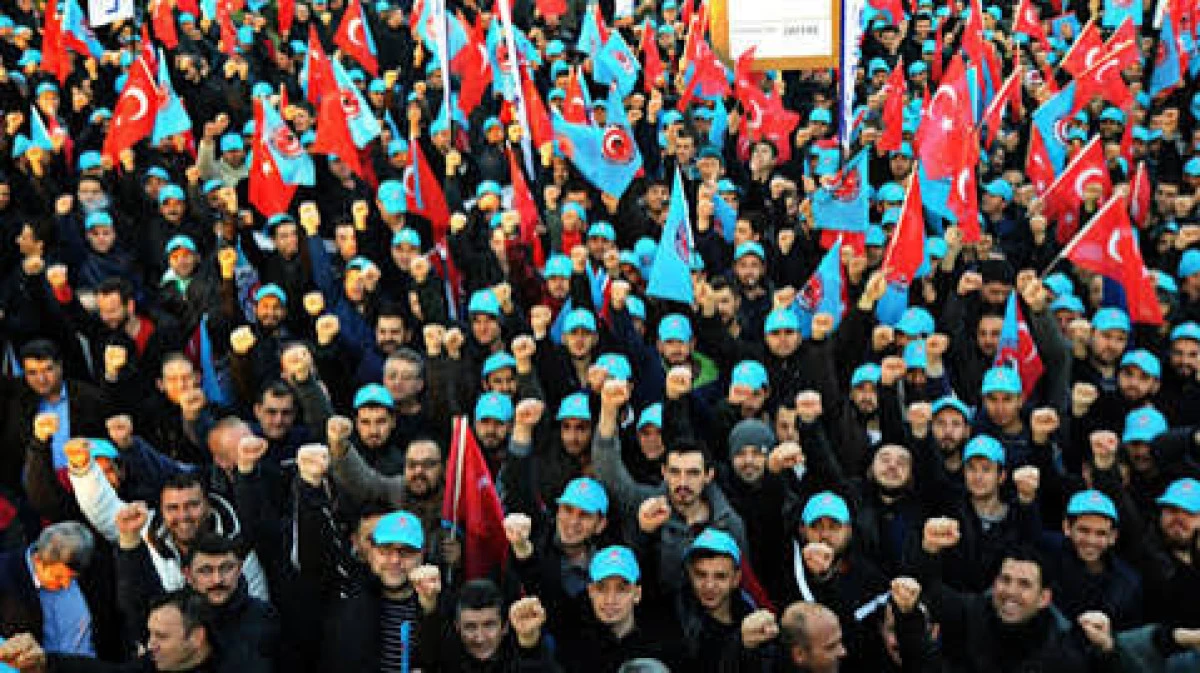 Kayıtlı iş&ccedil;i sayısı arttı sendikalaşma oranı d&uuml;şt&uuml;