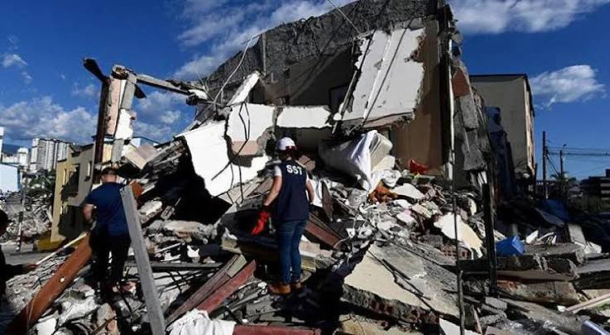 Kolombiya'da deprem: Binlerce bina &ccedil;&ouml;kt&uuml;, can kaybı artıyor