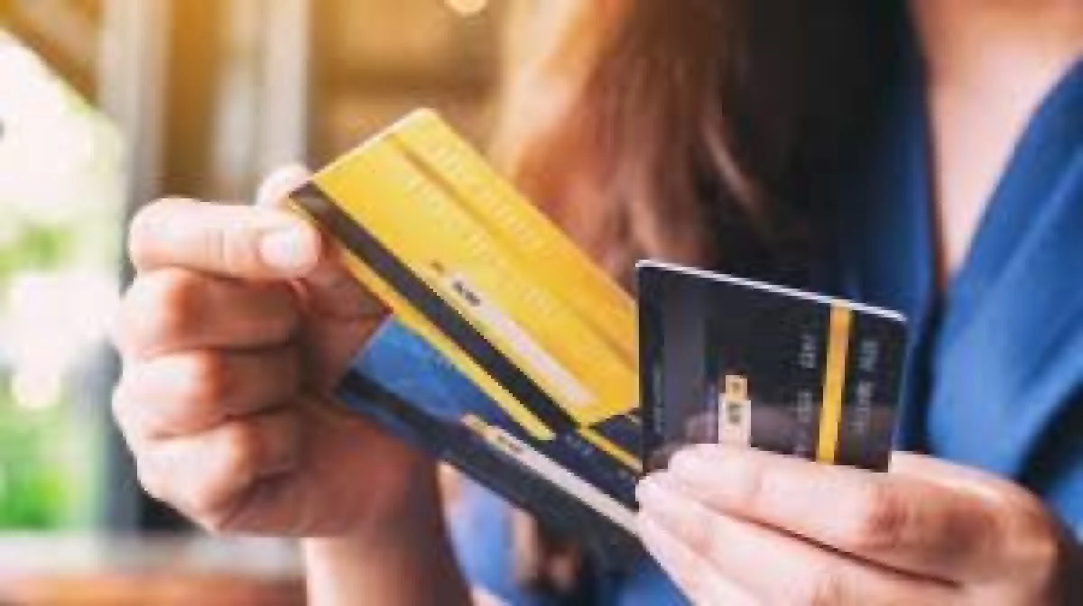 Kredi kartı sahipleri nefes aldı: Limit kesintisi rafa kalktı