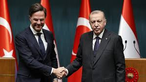 NATO'nun yeni lideri olmak için aday olmuştu: Rutte, destek için Erdoğan ile görüşecek