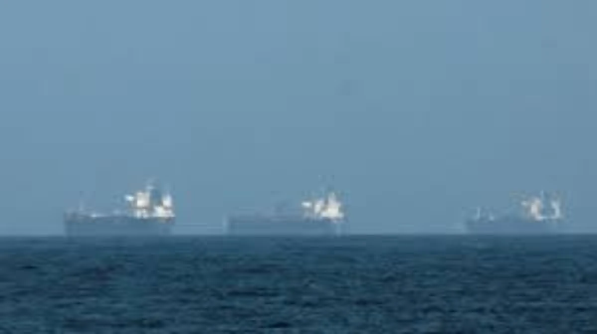 Orta Doğu'daki &ccedil;atışmalar sonrası &Ccedil;in akaryakıt ihracatını askıya aldı