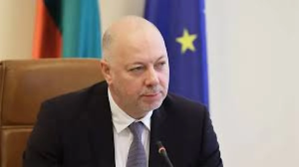 Bulgaristan Başbakanı Rosen Jelyazkov protestolar sonrası istifa etti