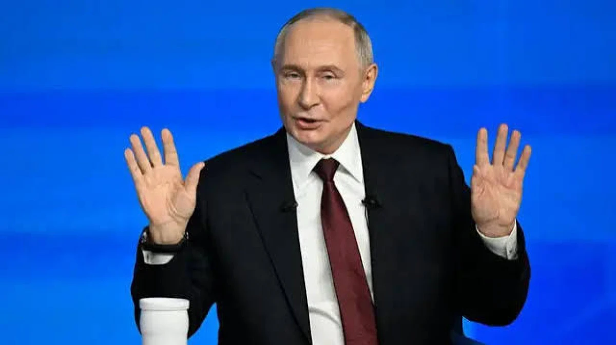 Putin: "Batı, Rusya'yla savaşa hazırlandığını a&ccedil;ık&ccedil;a s&ouml;yl&uuml;yor"