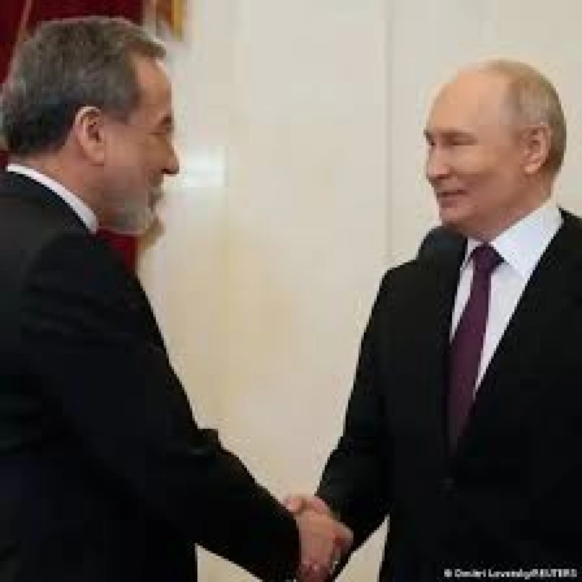 Putin'den K&ouml;rfez'de Barış İ&ccedil;in Destek S&ouml;z&uuml;