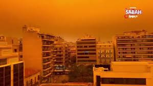 Sahra tozu Atina'da gökyüzünü turuncuya boyadı