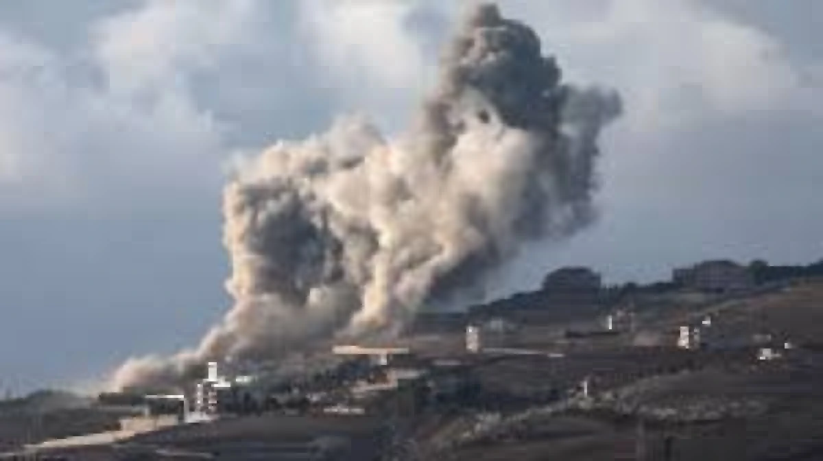 Trump, Demokratların hedefinde, İsrail L&uuml;bnan'ı bombalıyor