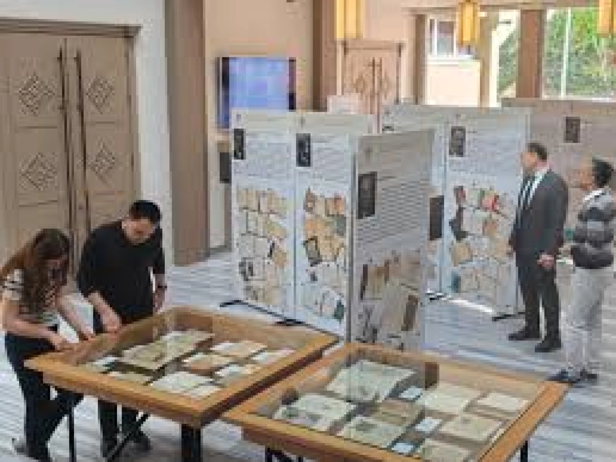 T&uuml;rk Tarih Kurumu K&uuml;t&uuml;phanesi eserleri izlenime sunuldu