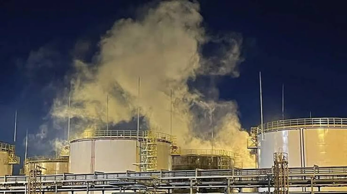 Ukrayna ateşkesi bozarak Rus petrol rafinerisine saldırdı