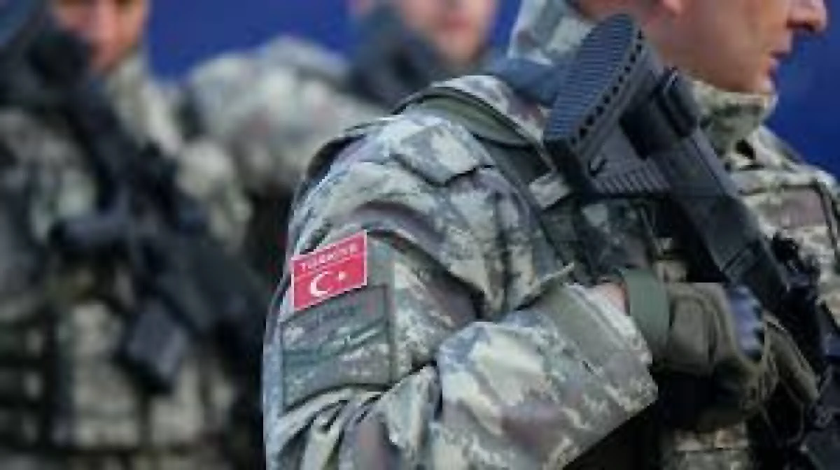 Uzman erbaşlarla ilgili kanun teklifi komisyonda kabul edildi