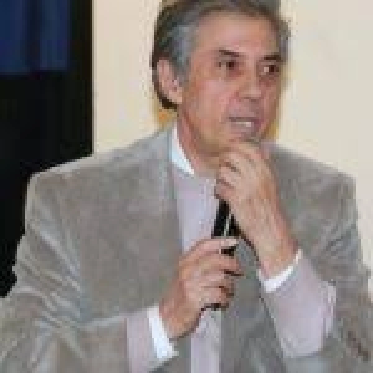 Yazarımız Dr. Halit Sui&ccedil;mez Prof. Dr. Nebi &Ouml;zdemir&rsquo;le birlikte yarın Kanal B&rsquo;de.