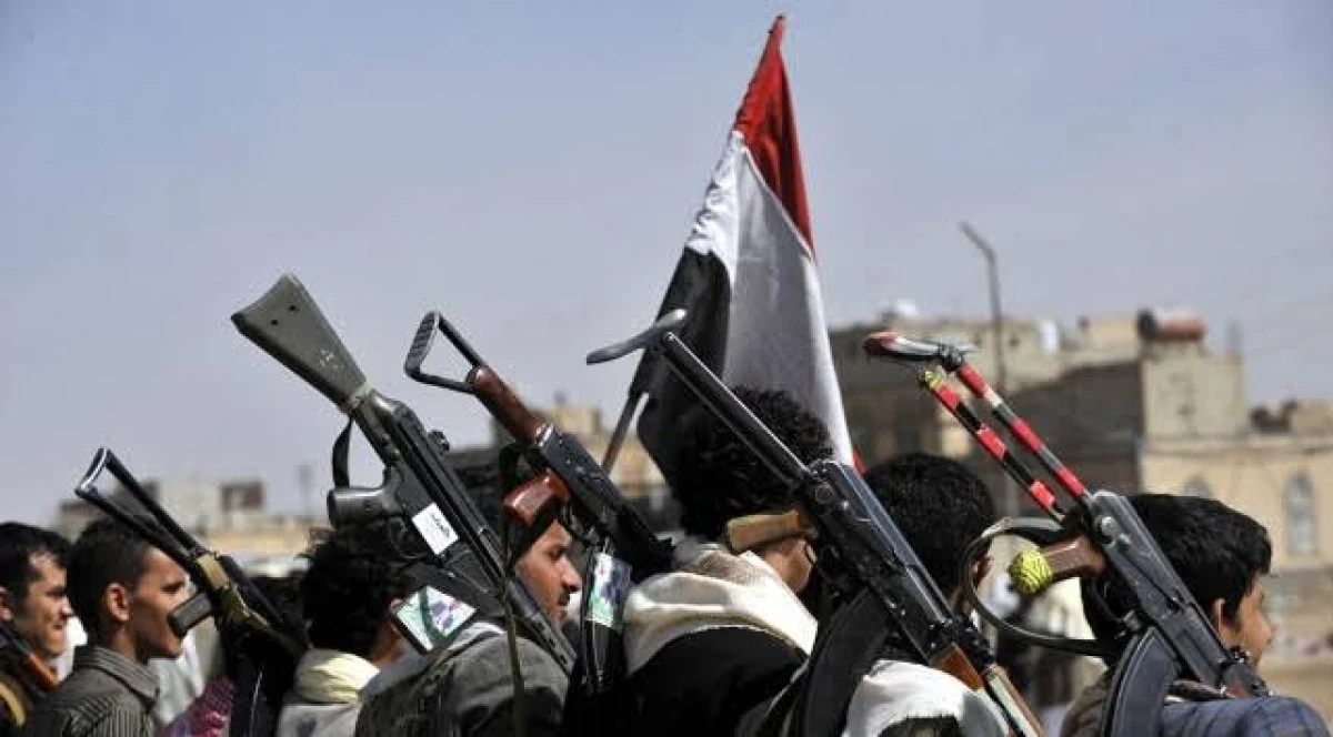 Yemen h&uuml;k&uuml;met g&uuml;&ccedil;leri, Sana'yı geri almak i&ccedil;in Husilere karşı saldırı başlattı