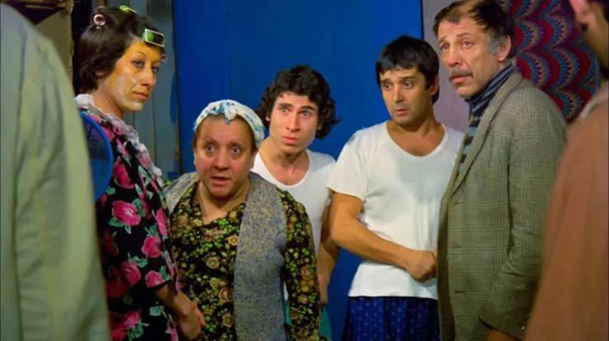 Yeşil&ccedil;am&rsquo;ın &ldquo;Bizim Aile&rdquo; filmi, diziye uyarlanacak