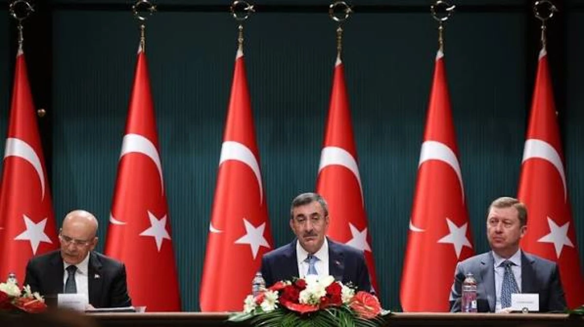 Orta Vadeli Program a&ccedil;ıklandı: Yıl sonu enflasyon tahmini y&uuml;zde 28,4'e y&uuml;kseldi